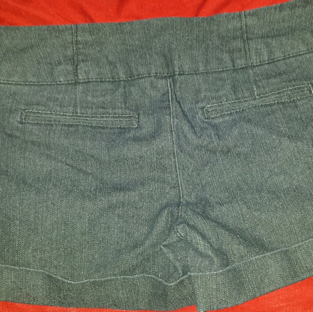 Ladies shorts