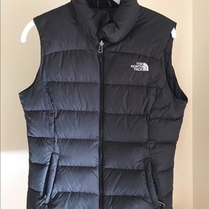 North face black puffer vest