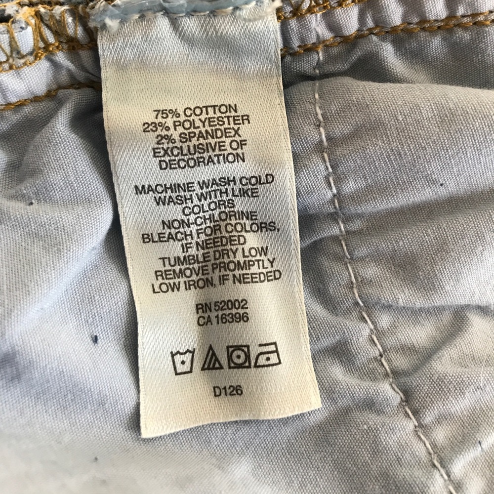 DKNY Jeans NWT 'Spring Street Jeans' - Picture 8 of 8