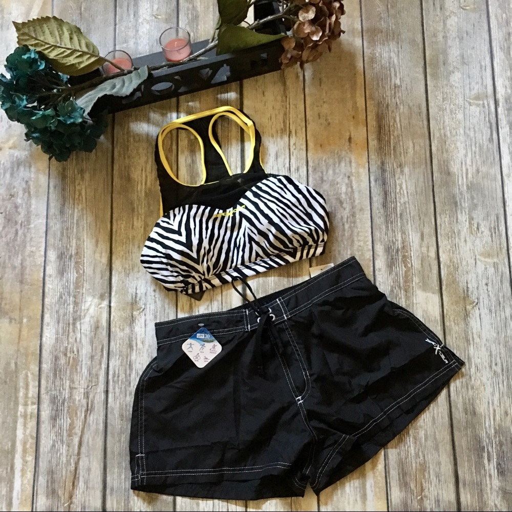 ZeroXPosur Reversible Swim Top - Picture 7 of 8