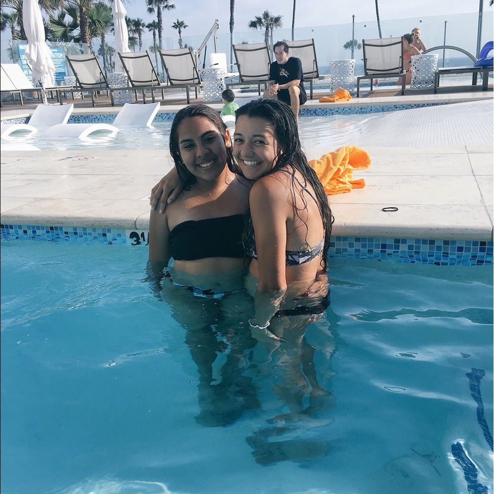 Meet your Posher, Madi