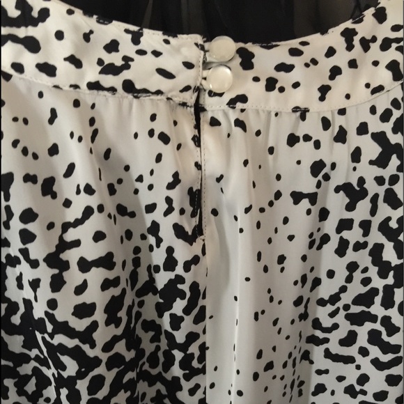 $⬇️ Ruched & Ruffled Summer Dress 👗 - Picture 7 of 9