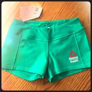 NWT XS Reebok CrossFit booty shorts in teal/green