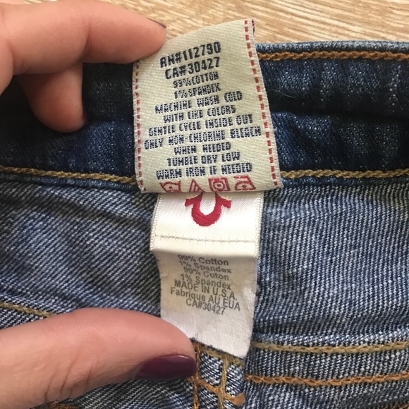 True Religion Joey Cut-Off Jean Shorts - Picture 7 of 8