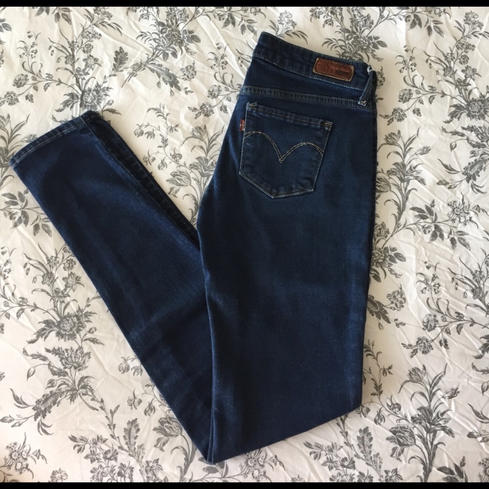 Skinny jeans