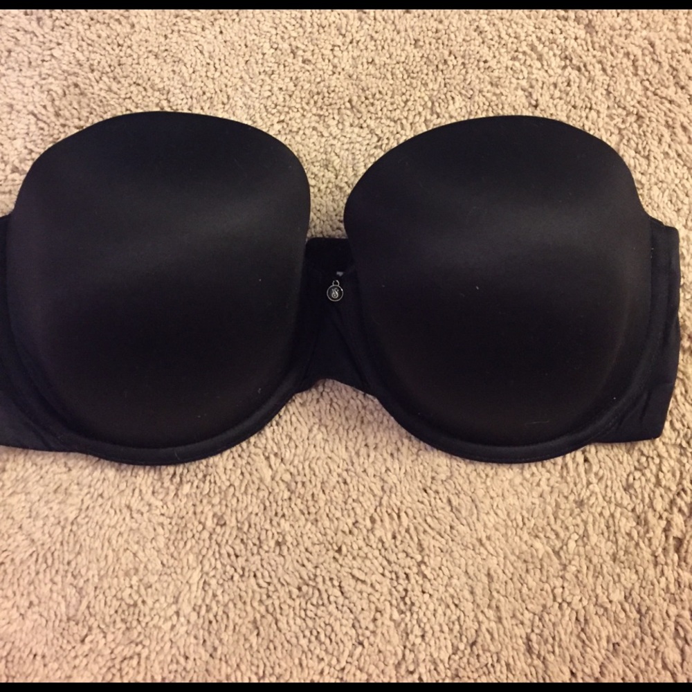 Black Victoria's Secret bra 36dd strapless