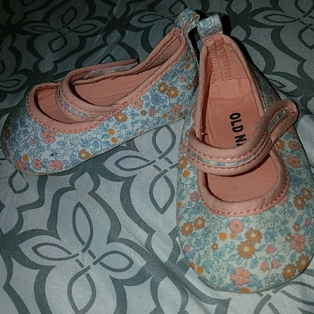 Baby shoes