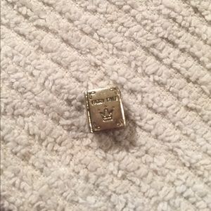 Pandora fairytale charm