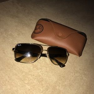 RAY BANS sunglasses