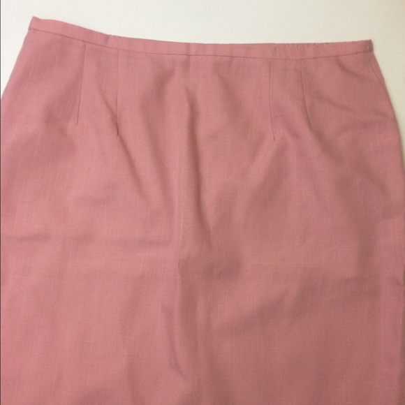 Pink skirt 🔵 - Picture 3 of 4