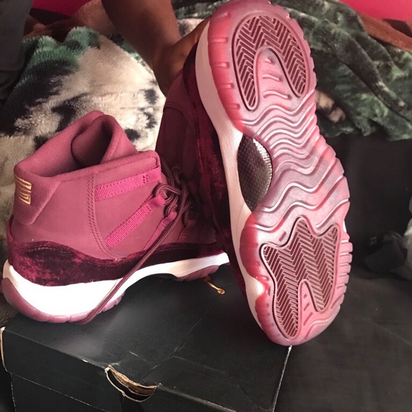 Red velvet 11s Jordan