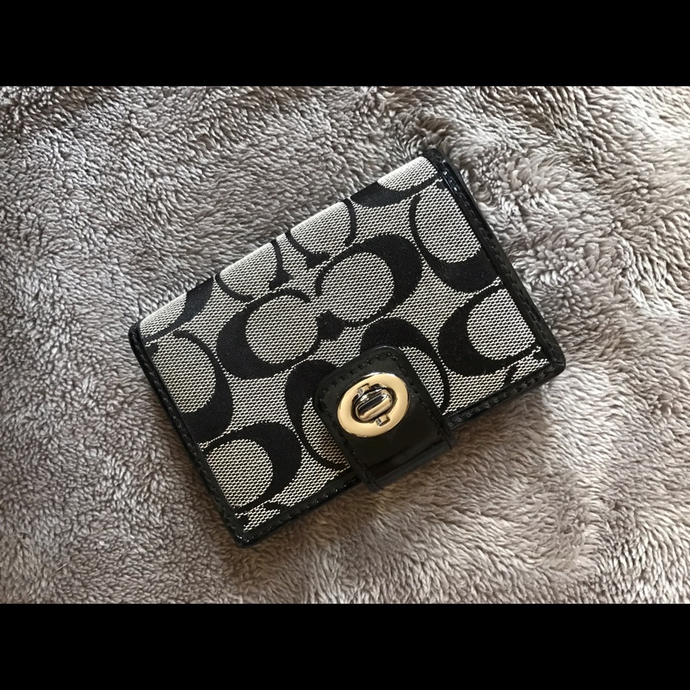 Coach wallet