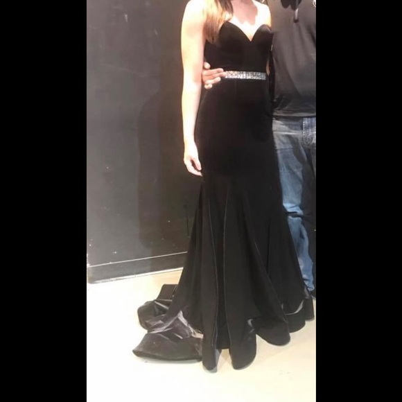 Pageant Dress - Picture 1 of 3