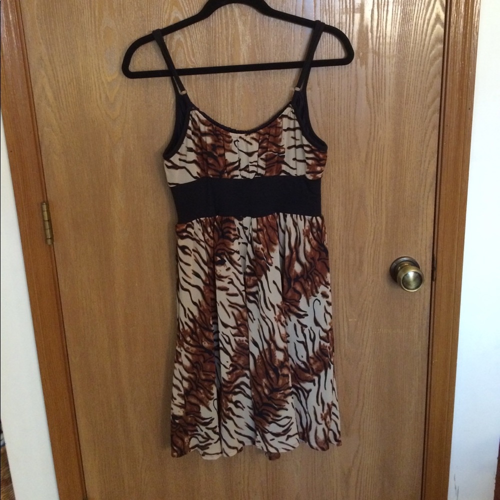 Junior dress! - Picture 4 of 5
