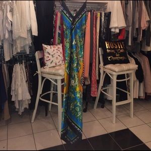 Stunning silk dress full of color