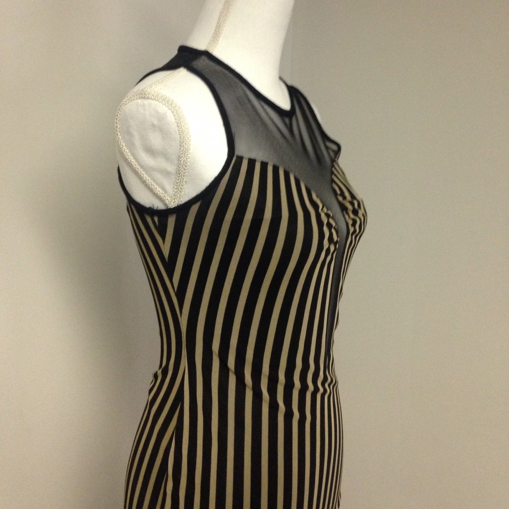 Forever 21 stretch summer dress - Picture 4 of 8
