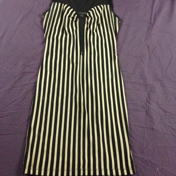 Forever 21 stretch summer dress - Picture 8 of 8