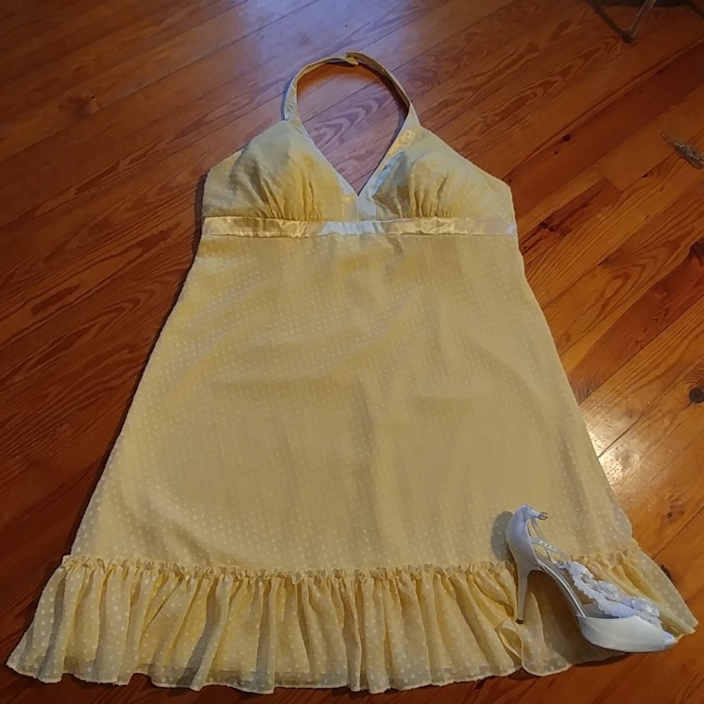 Plus Size David's Bridal Yellow Halter Dress