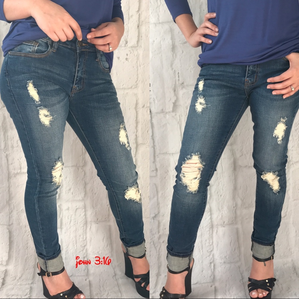 Distressed jeans - Picture 5 of 7