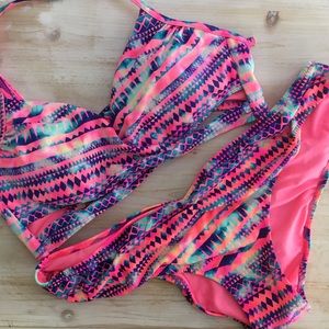 PINK Bright Bikini!! 👙