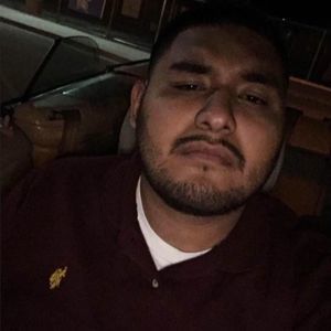 Meet your Posher, Genaro