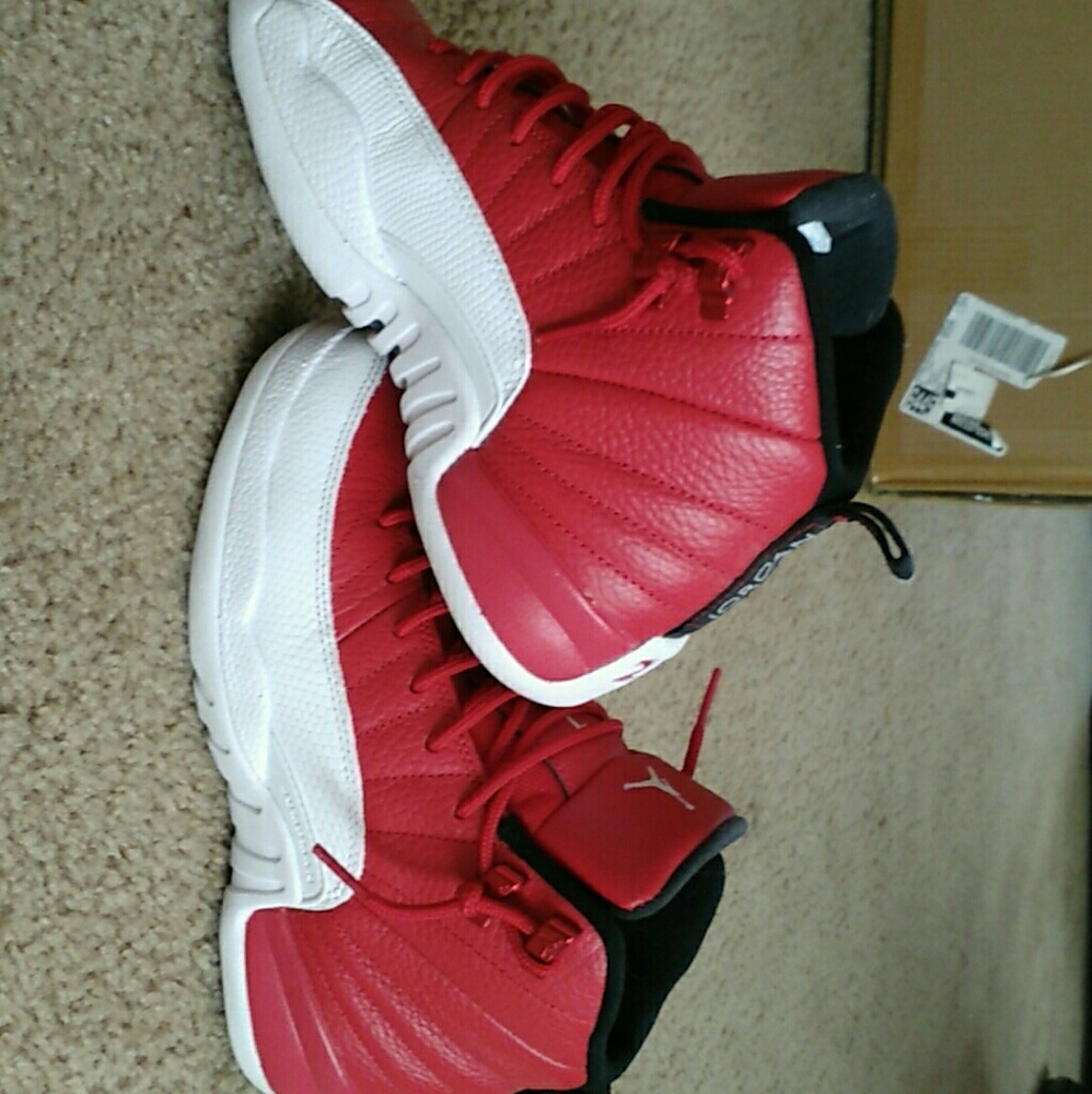 Jordan 12's Red
