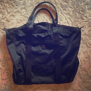 Lululemon bag