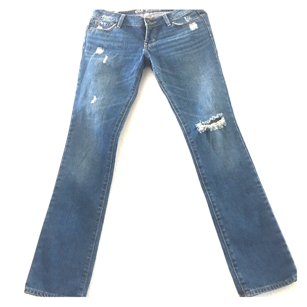 100% cotton Light blue ripped jeans