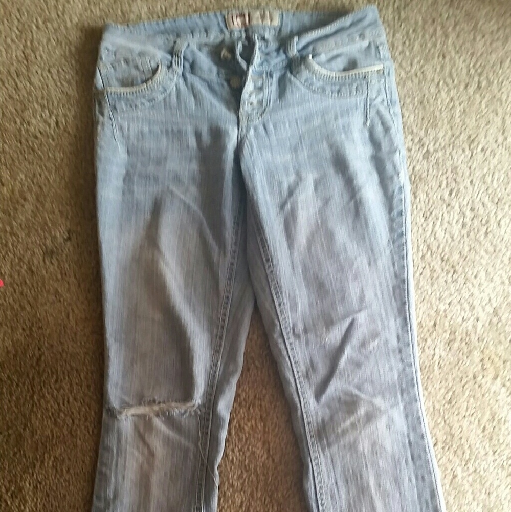 Jeans