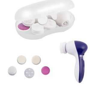 Brand NEW!!! Facial cleaning set.