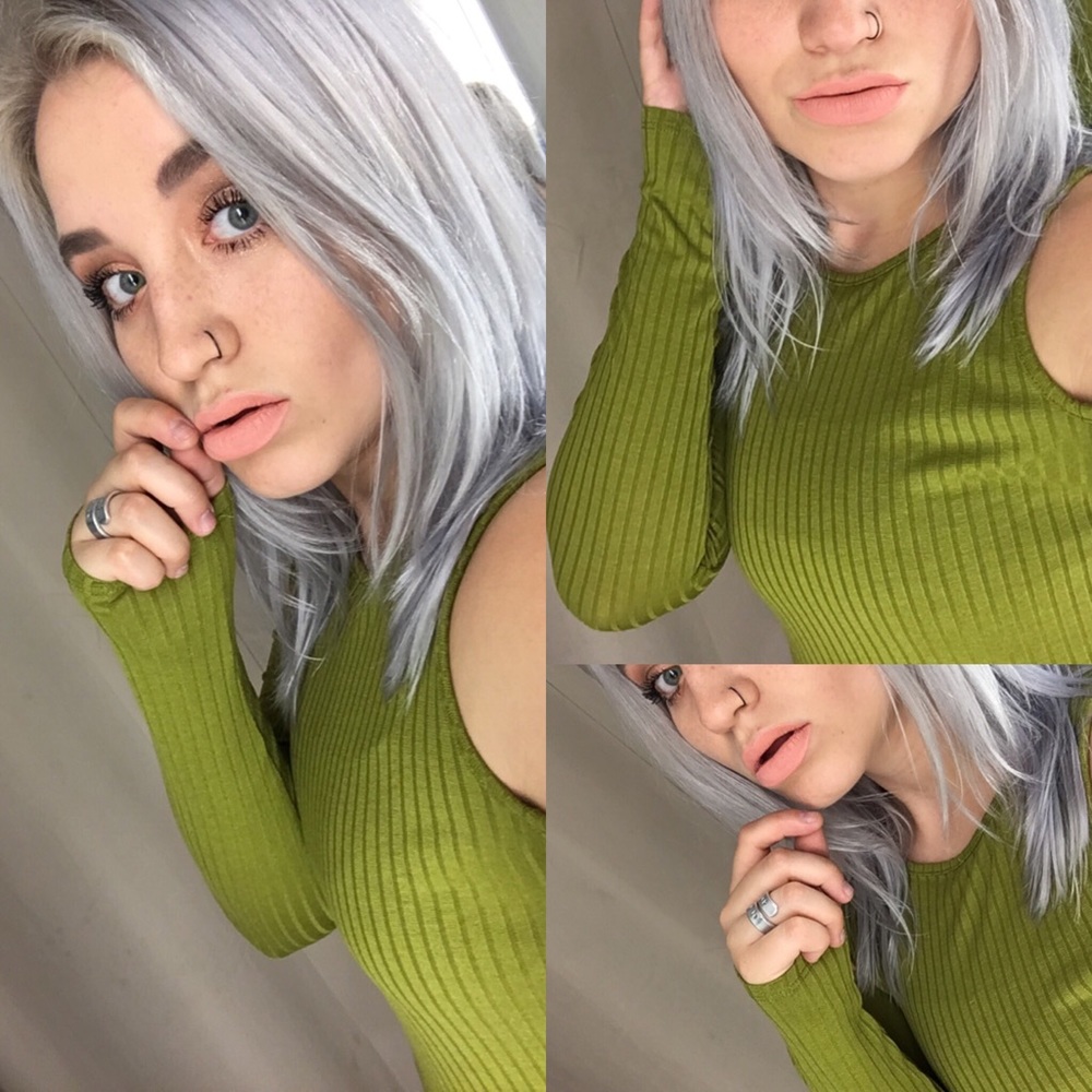 H&M Green Ribbed Shoulder Cut Out Long Sleeve