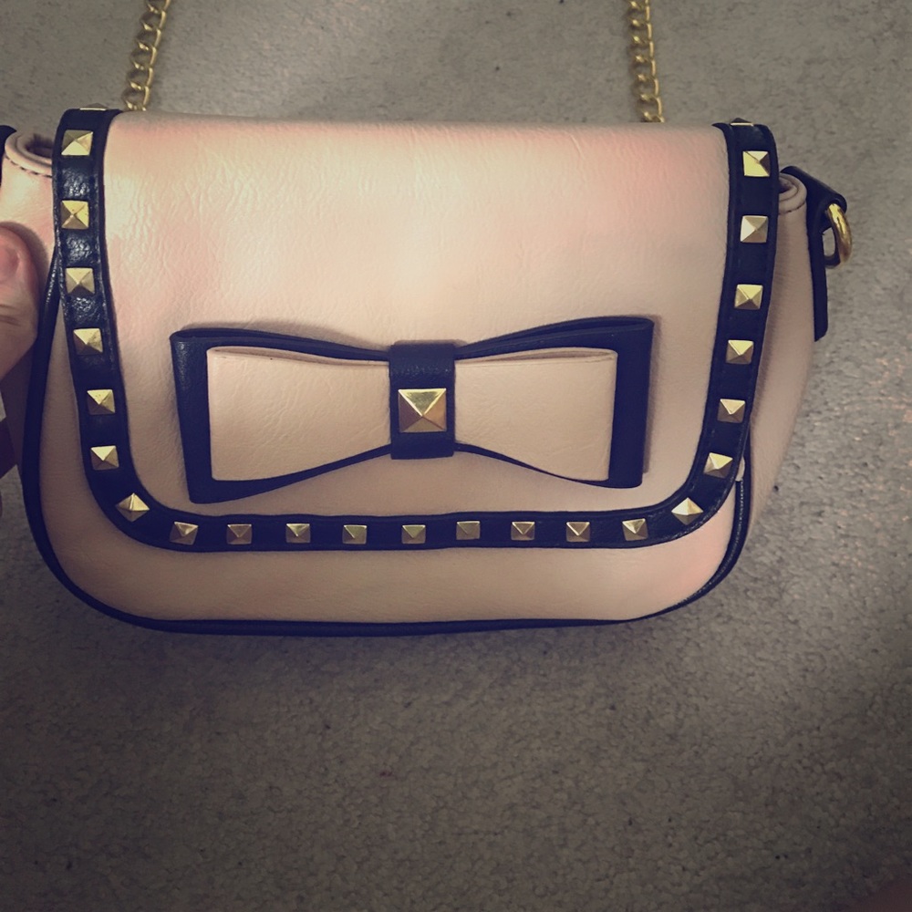 Never been used purse