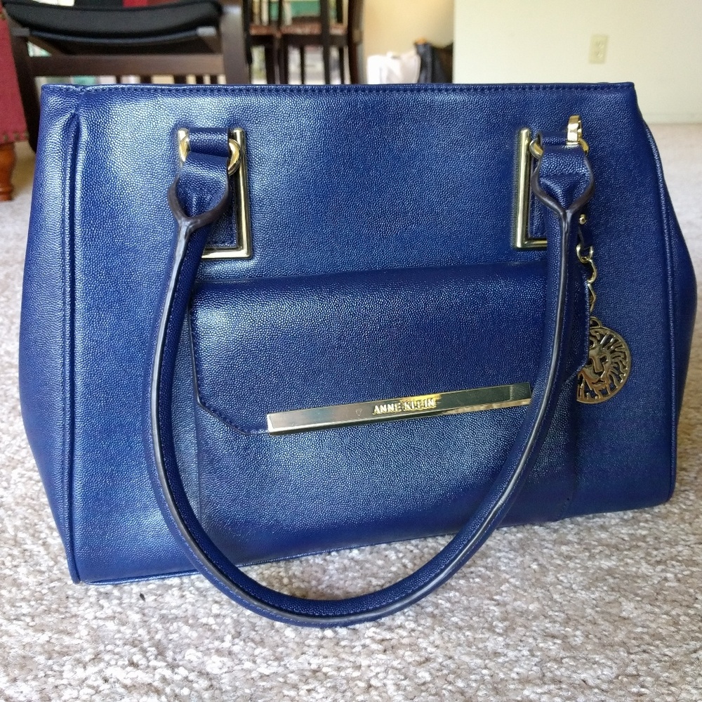 Brand new purse