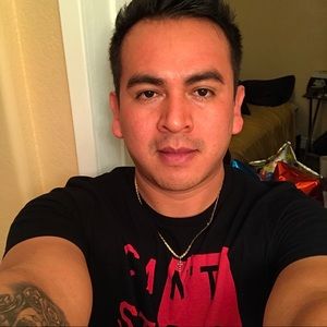 Meet your Posher, Edgar