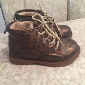 Super cute toddler shoes