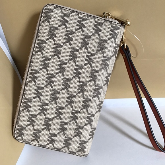 👑Michael Kors Wallet👑 - Picture 3 of 4