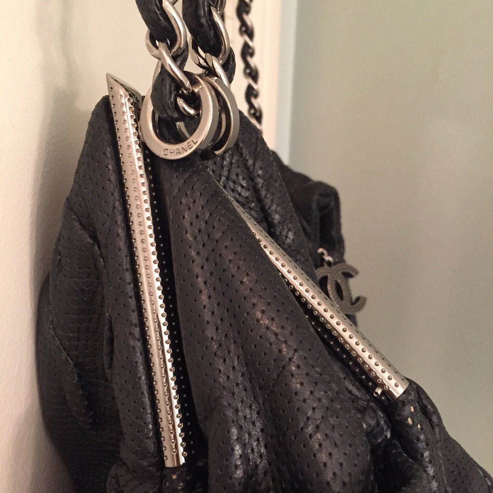 Chanel 💕 - Picture 7 of 8