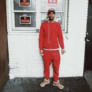 Meet your Posher, Troy