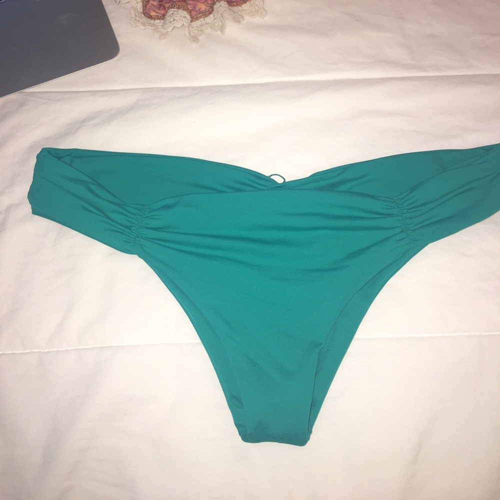 L* space bikini bottoms