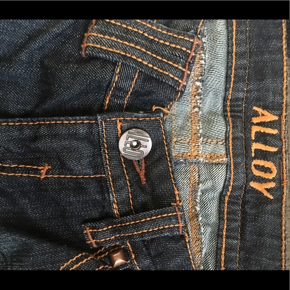Alloy boot cut jeans size 5 - Picture 5 of 6