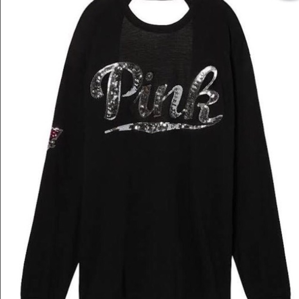 Black long sleeve VS Pink top