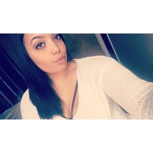 Meet your Posher, Alanna