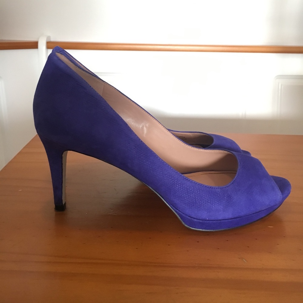 *SALE* Enzo Angiolini Suede Peep Toe Pumps/Heels