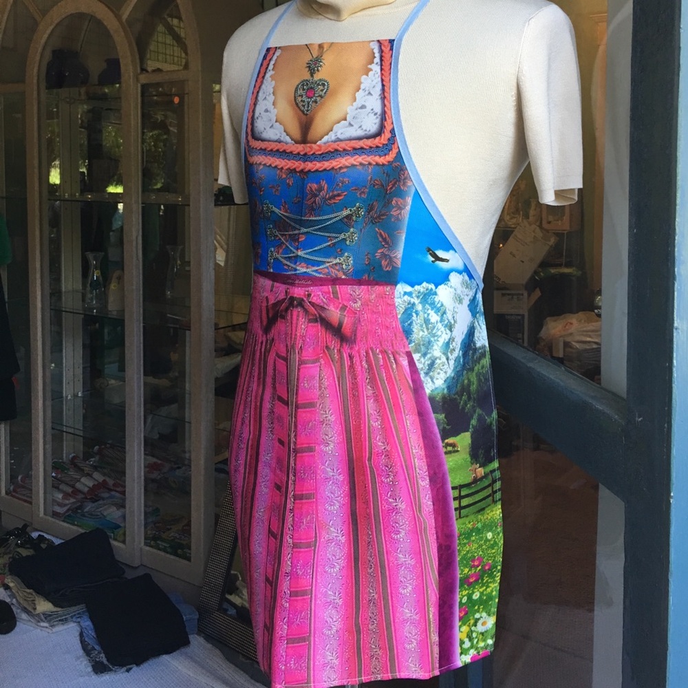 apron - Picture 2 of 3