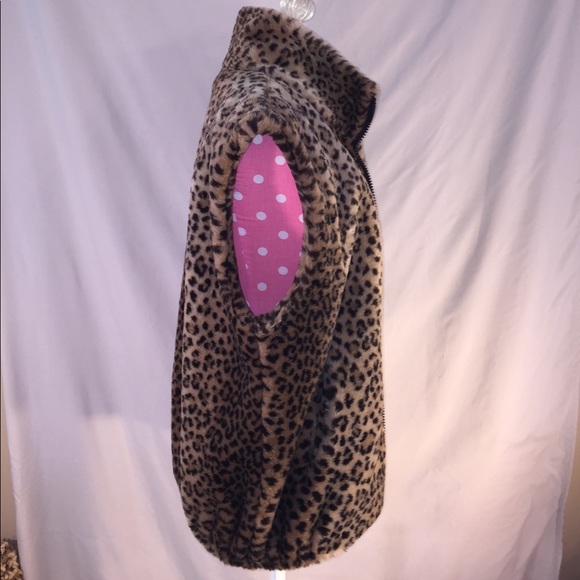 Faux Fur Leopard Vest Sz S (fits like a M) - Picture 3 of 7