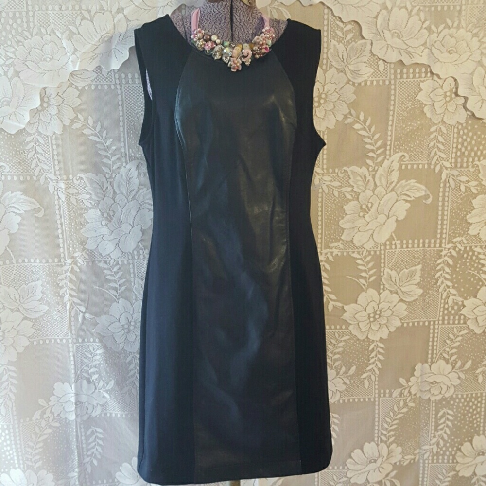 Perfect Plus size Black Dress for any Ocassion 14