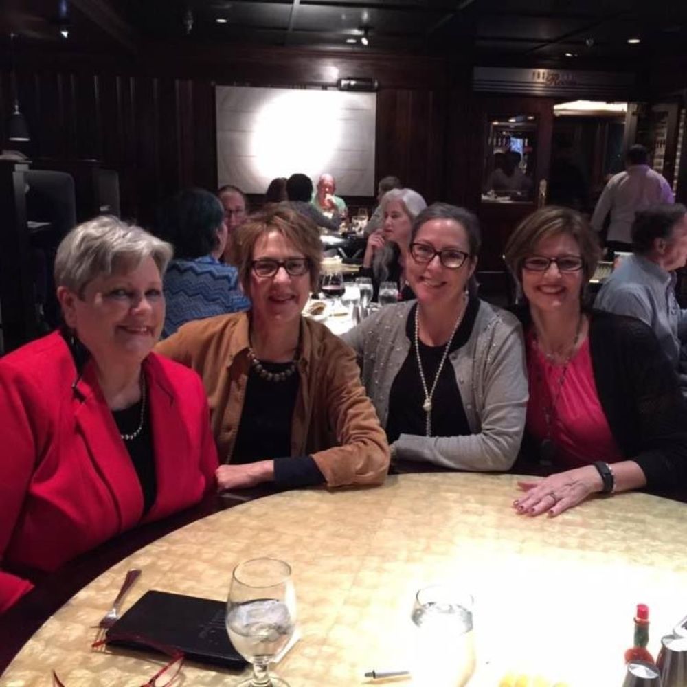 Meet your Posher, Cyndy