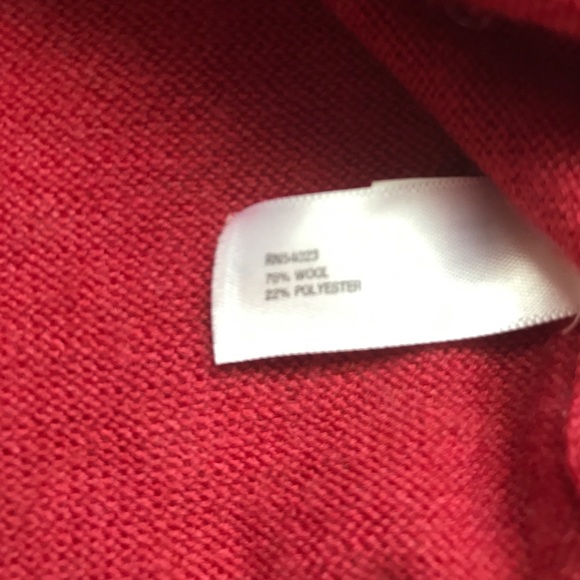 Red Gap wool crew neck sweater size medium - Picture 4 of 4