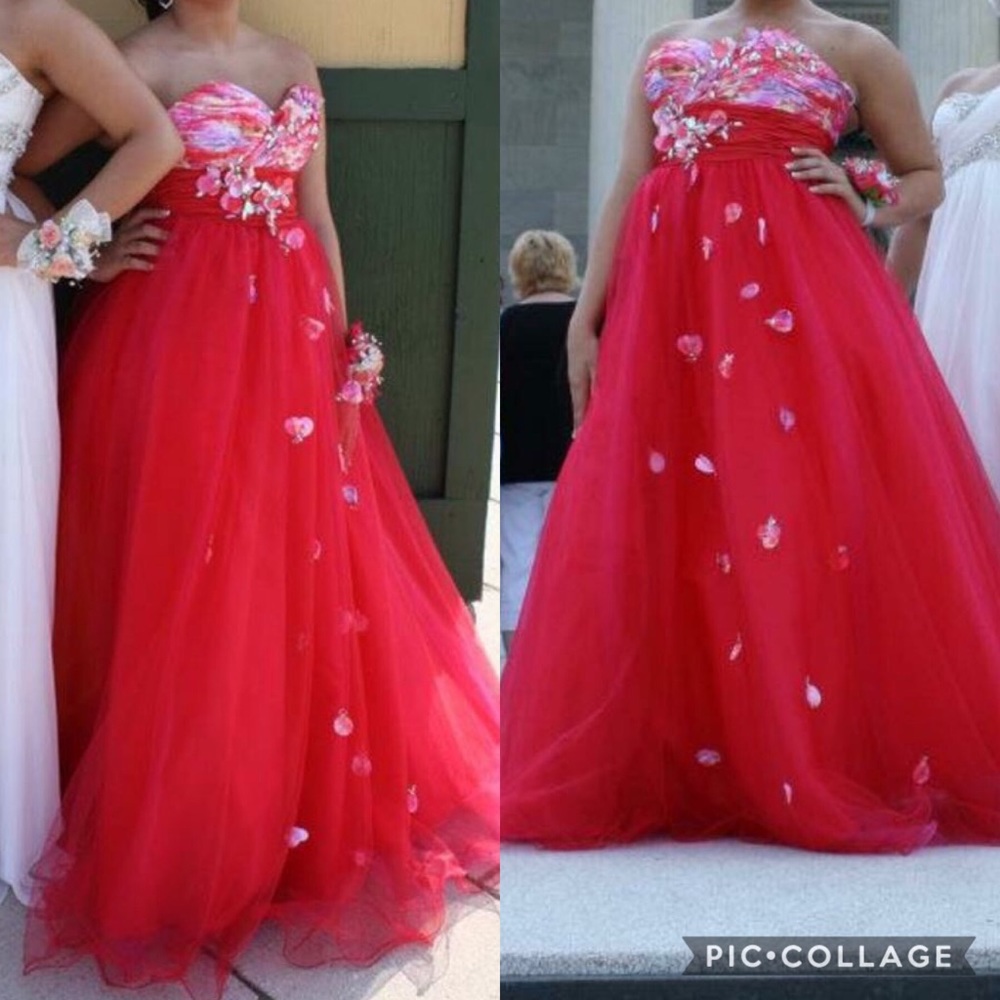 Red / floral prom dress