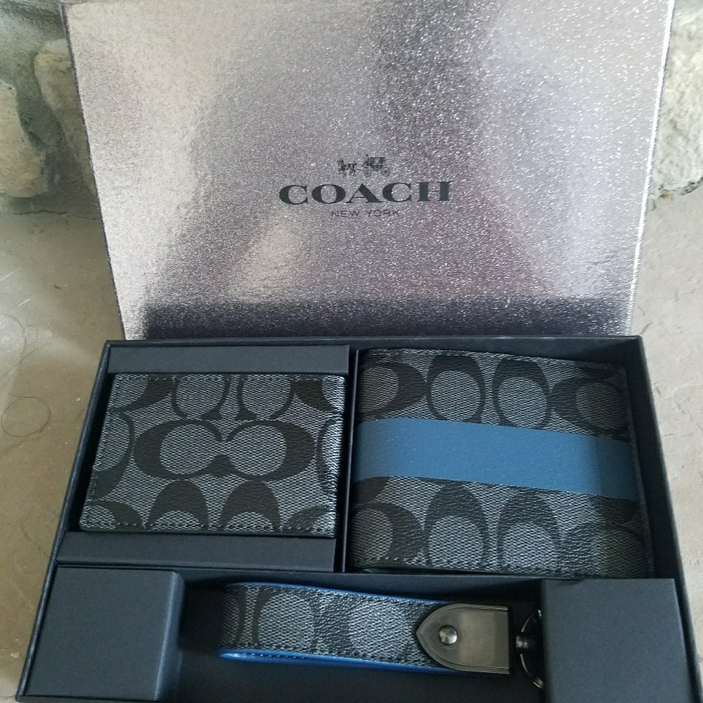 Coach Signature Compact ID Men's Wallet Gift Set